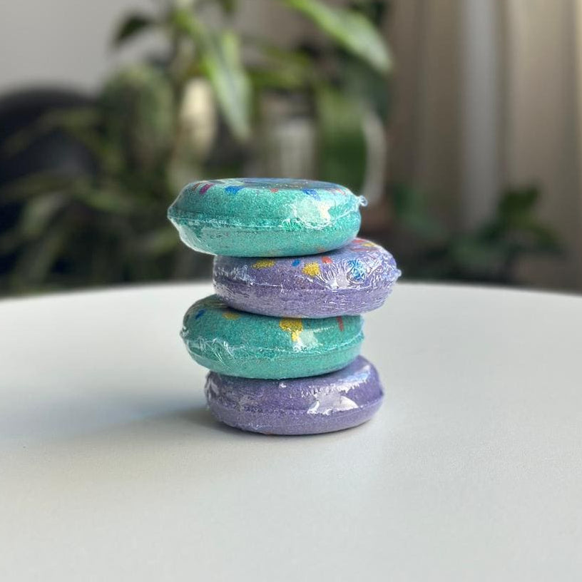 Bombas de tina de botanica lab con forma de donut con efecto relajante