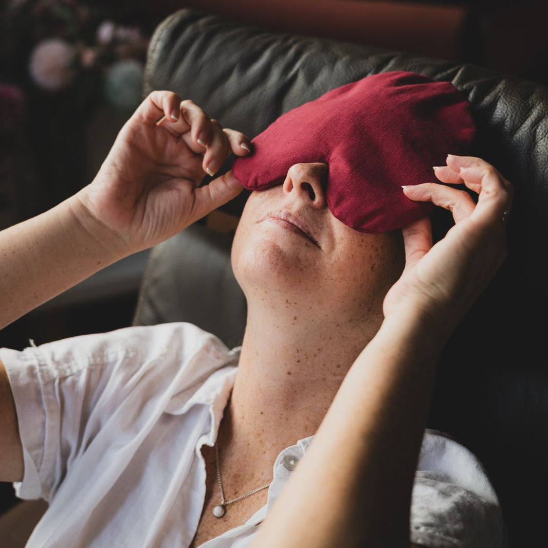 Corazón Relajante para Ojos – Almohadilla con Semillas de Linaza