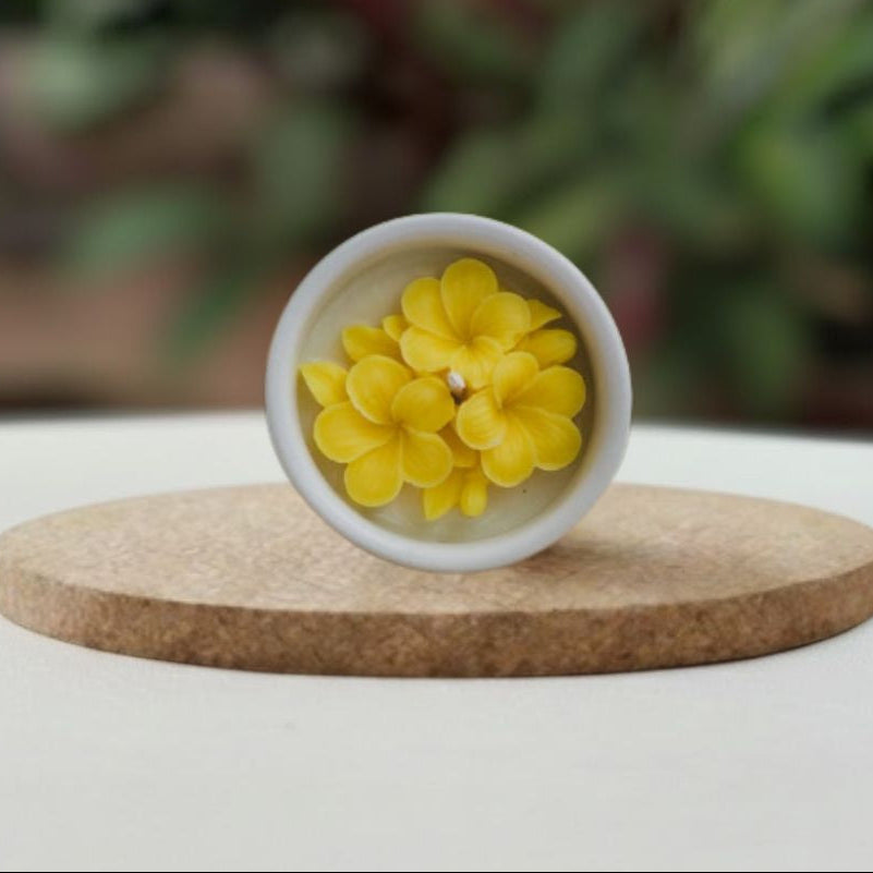 Vela Plumeria
