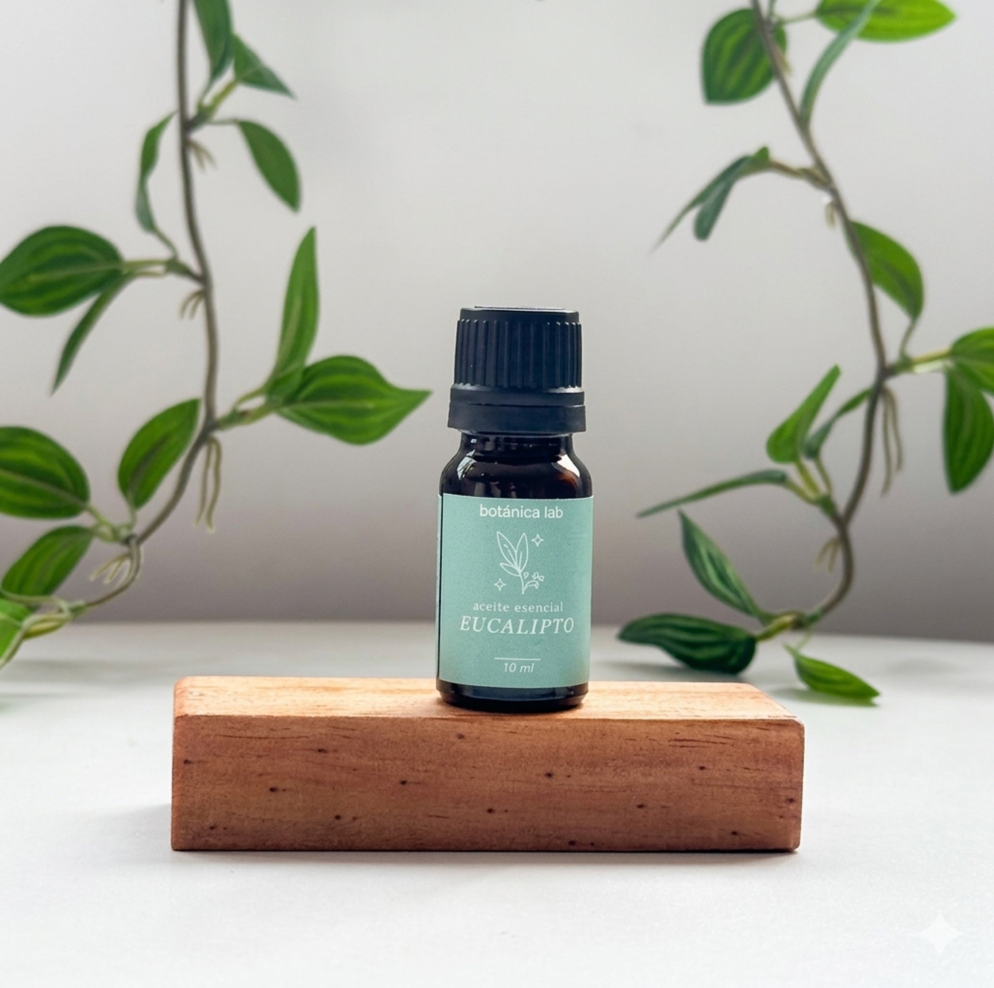 Aceite esencial de eucalipto Botánica Lab 10 ml para difusor, respiración profunda y aromaterapia