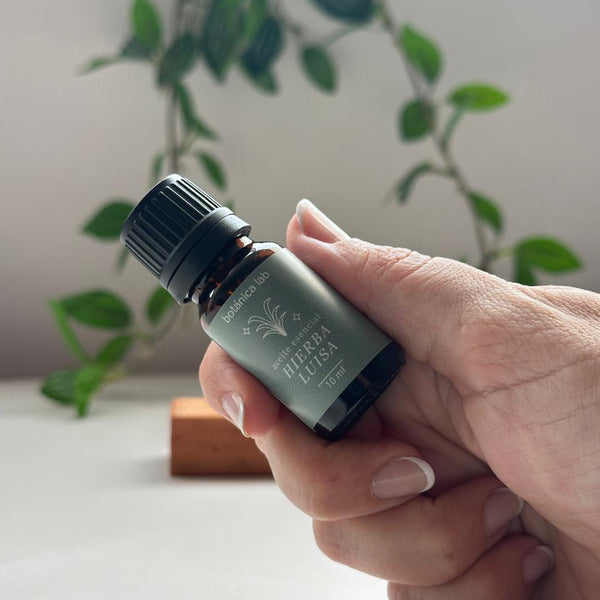 Aceite esencial de hierba luisa Botánica Lab 10 ml para claridad mental, equilibrio y aromaterapia
