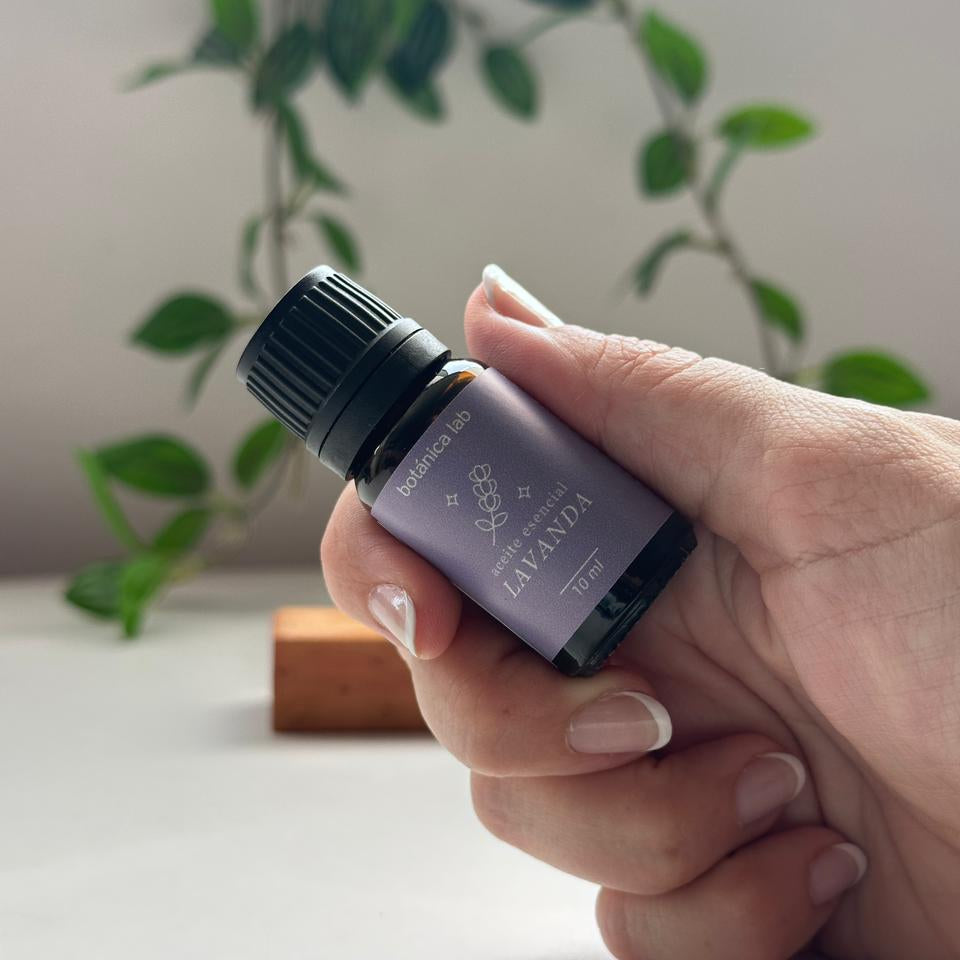 Aceite esencial de lavanda Botánica Lab 10 ml para relajación, dormir mejor y aromaterapia